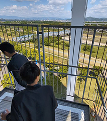 展望階100メートルからの階段くだりに挑戦！