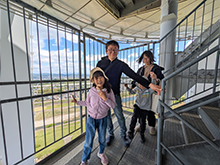 展望階100メートルからの階段くだりに挑戦！