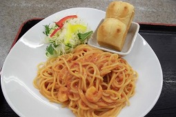 パスタ　海老クリーム