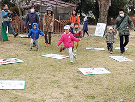 特大！カルタとり大会
