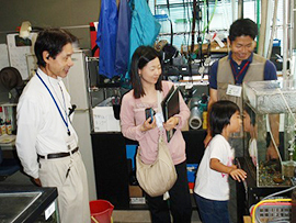 おさかなバックヤードツアー