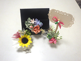 花と遊ぶ　楽々フラワーアレンジメント教室