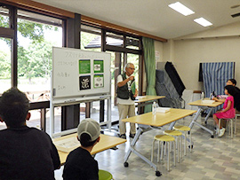 フズリナ化石のペンダントづくり